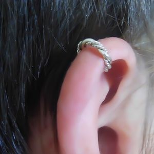 925 Sterling silver twisted fake cartilage helix tragus earring clip on ear cuff